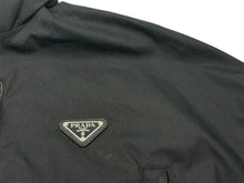 画像をギャラリービューアに読み込む, PRADA プラダ トライアングルロゴプレートジャケット 2022SS ICタグ Re-Nylon 29Z004 ブラック サイズ36 美品 中古 65811