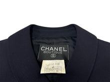 Load image into Gallery viewer, CHANEL シャネル ベスト ココマークボタン 96P P06558V02311 フランス製 ウール ネイビー サイズ36 美品 中古 65815