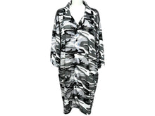 画像をギャラリービューアに読み込む, 極美品 BALENCIAGA バレンシアガ 半袖シャツ サイズ39 ポリエステル 647651 開襟 カモ柄 21SS グレー ホワイト ブラック 中古 65817