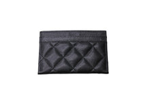 Load image into Gallery viewer, 極美品 CHANEL シャネル カードケース ココマーク ラインストーン マトラッセ ブラック キャビアスキン AP3343 中古 65844