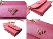 Load image into Gallery viewer, 新品同様 PRADA プラダ カードケース バッグチャーム 1TL344 トライアングルロゴ サフィアーノレザー ピンク ゴールド金具 中古 65866