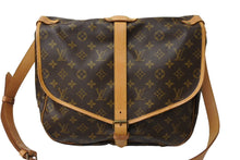 Load image into Gallery viewer, Louis Vuitton ルイヴィトン ソミュール35 ショルダーバッグ M42254 FH8911 キャンバス レザー ブラウン ゴールド 美品 中古 65929