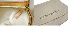 Load image into Gallery viewer, Louis Vuitton ルイヴィトン プランソレイユ カバPM トートバッグ N41179 ダミエアズール ホワイト ネイビー 美品 中古 65930