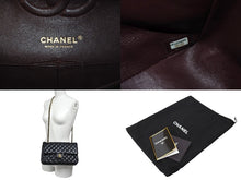 画像をギャラリービューアに読み込む, 極美品 CHANEL シャネル チェーンショルダーバッグ Wフラップ マトラッセ25 ラムスキン 30番台 ブラック ゴールド金具 中古 65963