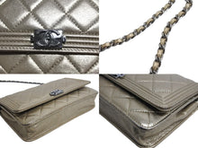 Load image into Gallery viewer, CHANEL シャネル ボーイシャネル チェーン ウォレット ショルダーバッグ ゴールド ラムスキン 20番台 シルバー金具 財布 ココマーク 美品 中古 66015