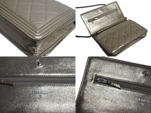 Load image into Gallery viewer, CHANEL シャネル ボーイシャネル チェーン ウォレット ショルダーバッグ ゴールド ラムスキン 20番台 シルバー金具 財布 ココマーク 美品 中古 66015