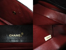 画像をギャラリービューアに読み込む, CHANEL シャネル チェーンショルダーバッグ マトラッセ23 ポーチ付き 1番台 ラムスキン ブラック ゴールド金具 美品 中古 66030