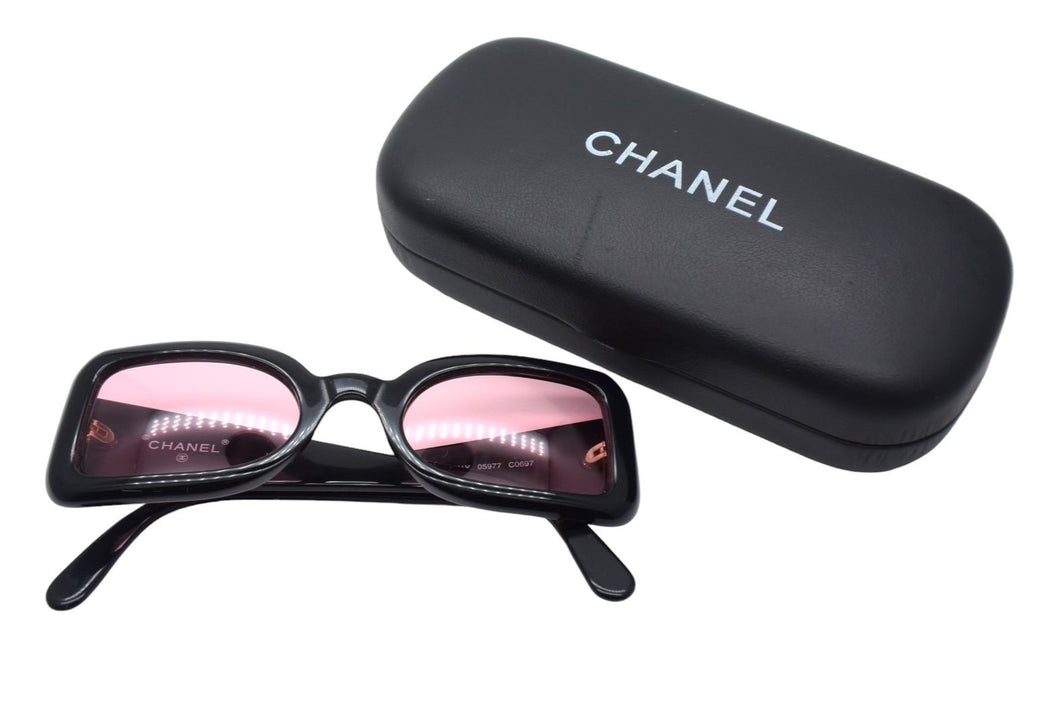 CHANEL シャネル ココマーク サングラス ブラック パープル アイウェア 眼鏡 ロゴ 05977 ゴールド金具 美品 中古 66070 –  Casanova Vintage