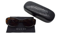 Load image into Gallery viewer, GUCCI グッチ オーバル サングラス ブラウン 茶 アイウェア 眼鏡 小物 ロゴ 50☐19 GG2432 美品 中古 66086