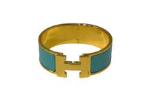 Load image into Gallery viewer, 極美品 HERMES エルメス クリクラックPM ブレスレット バングル ゴールド金具 メタル 中古 66088