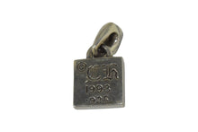 Load image into Gallery viewer, CHROME HEARTS クロムハーツ フレームドCHプラス チャーム ペンダントトップ 重量5.224g シルバ−925 1998 刻印 美品 中古 66133