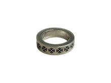 Load image into Gallery viewer, CHROME HEARTS クロムハーツ スペーサーファックユー リング 指輪 サイズ9号 重量9.387g シルバー925 2003刻印 美品 中古 66134