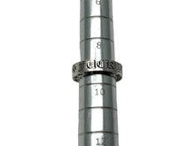 Load image into Gallery viewer, CHROME HEARTS クロムハーツ 6mm スペーサーフォーエバーリング 指輪 サイズ8号 重量9.6g シルバー925 2003 刻印 美品 中古 66137