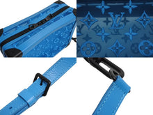 Load image into Gallery viewer, 極美品 LOUIS VUITTON ルイヴィトン ソフトトランク ショルダーバッグ M45074 モノグラム メッシュ ブルー ブラック金具 中古 66148