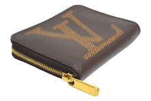 Load image into Gallery viewer, 極美品 LOUIS VUITTON ルイヴィトン ジッピーコインパース 小銭入れ コンパクト M69354 ブラウン 中古 66186