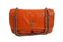 Load image into Gallery viewer, CHANEL シャネル ショルダーバッグ ココマーク 20番台 フランス製 キャビアスキン レッド シルバー金具 美品 中古 66187