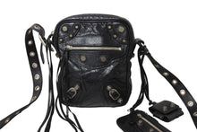 画像をギャラリービューアに読み込む, BALENCIAGA バレンシアガ ル カゴール ショルダーバッグ ブラック 7190652 シルバー金具 現行 美品 中古 66214