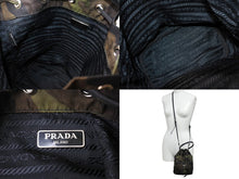 画像をギャラリービューアに読み込む, PRADA プラダ 巾着ポーチ ショルダーバッグ 2WAY トライアングルロゴ 小物入れ ミニバッグ レザー ナイロン 美品 中古 66271