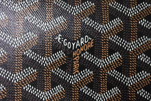 画像をギャラリービューアに読み込む, 新品未使用 GOYARD ゴヤール プリュメ ショルダーバッグ ポーチウォレット ブラック PVC レザー シルバー金具 中古 66316