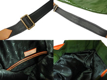 Load image into Gallery viewer, LOUIS VUITTON ルイヴィトン ブサス ショルダーバッグ M93187 エナメル レザー グリーン オレンジ ゴールド 良品 中古 66320