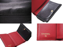 画像をギャラリービューアに読み込む, CHANEL シャネル 19 三つ折り財布 ココマーク AP1789 ラムスキン マトラッセ ゴールド金具 ブラック 美品 中古 66334