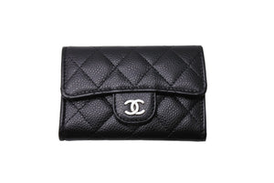 CHANEL シャネル カードケース ココマーク フラップ 26番台 キャビアスキン マトラッセ シルバー金具 ブラック 美品 中古 66336