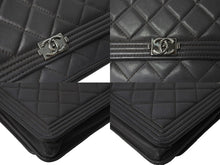 Load image into Gallery viewer, CHANEL シャネル ボーイシャネル チェーンウォレット ショルダーバッグ ラムスキン 21番台 シルバー金具 財布 ココマーク 美品 中古 66338