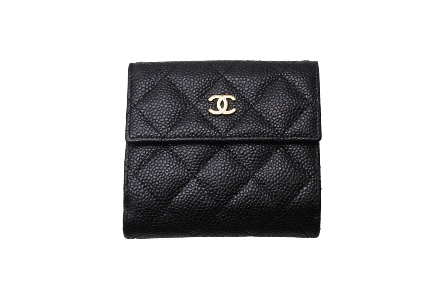 極美品 CHANEL シャネル タイムレス クラシックライン コンパクトウォレット 財布 マトラッセ ココマーク キャビアスキン 中古 66340 –  Casanova Vintage