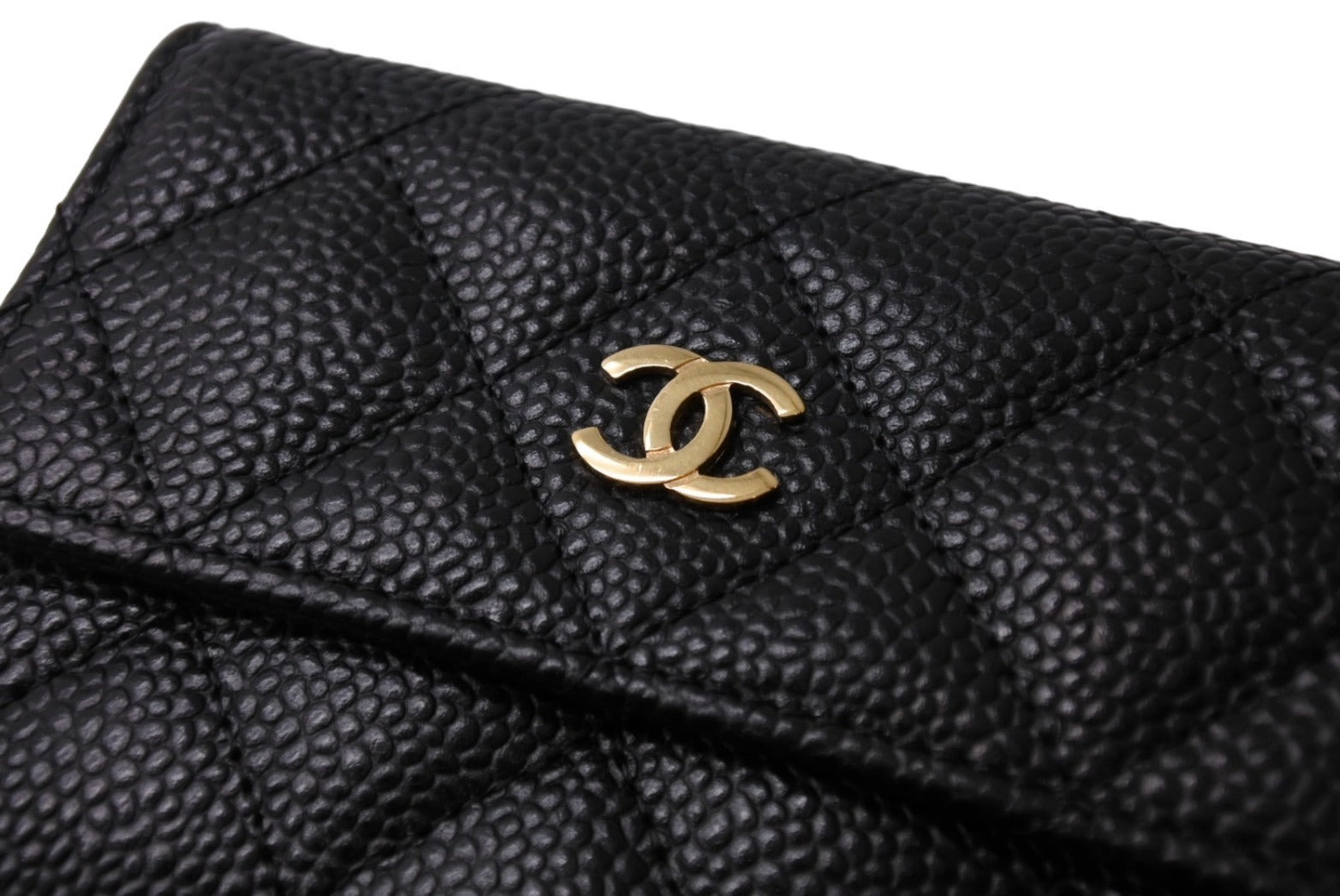 極美品 CHANEL シャネル タイムレス クラシックライン コンパクトウォレット 財布 マトラッセ ココマーク キャビアスキン 中古 66340 –  Casanova Vintage