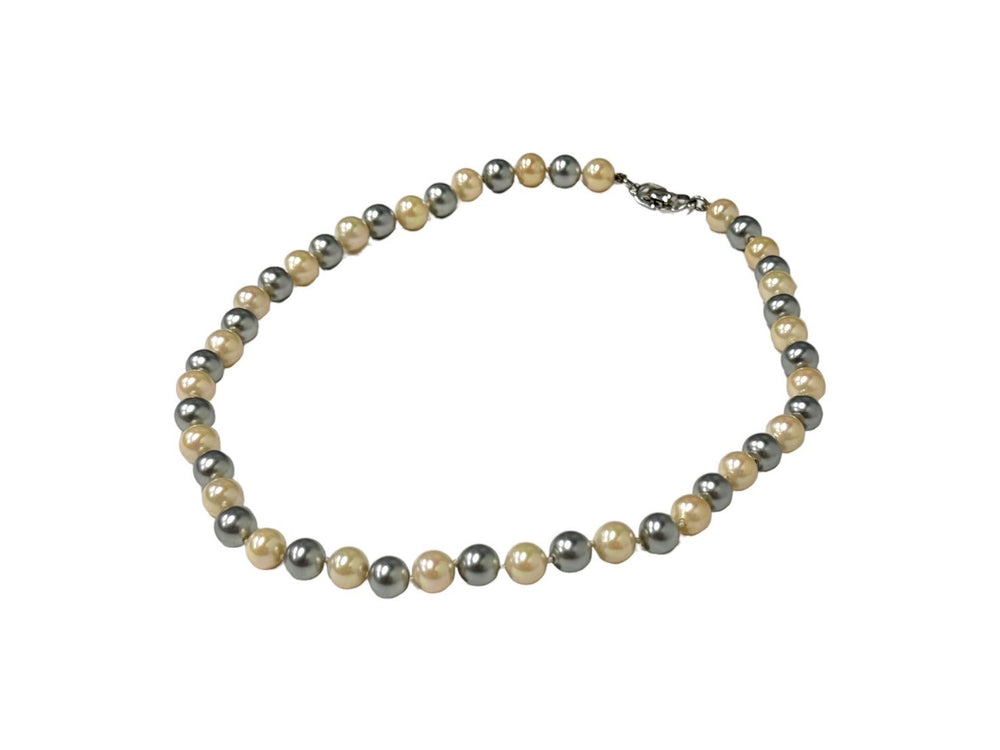 Very Good Condition Christian Dior Choker Pearl Necklace 7.7mm GP Pearl Gray Beige Used 66343