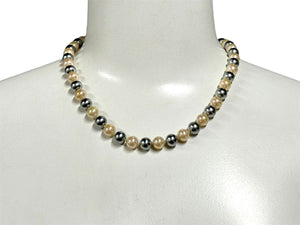 Very Good Condition Christian Dior Choker Pearl Necklace 7.7mm GP Pearl Gray Beige Used 66343