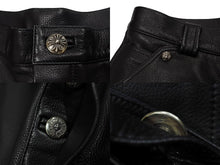 Load image into Gallery viewer, 未使用 CHROME HEARTS クロムハーツ 24年完売 カーペンター ダブルニー レザーパンツ ブラック SV925 size34 中古 66352