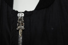 画像をギャラリービューアに読み込む, CHROME HEARTS クロムハーツ PAPA V2 ベスト サイズL ダガージップ スクロールタグ シルク コットン シルバー925 美品 中古 66353