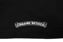 Load image into Gallery viewer, CHROME HEARTS クロムハーツ 半袖Ｔシャツ トップス クルーネック サイズM ブラック ホワイト 美品 中古 66372