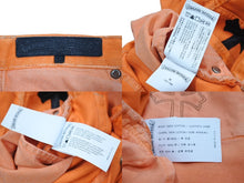 画像をギャラリービューアに読み込む, ChromeHearts クロムハーツ ギャラリーデプト リーバイス クロスパッチフレアデニムパンツ オレンジ サイズ28 美品 中古 66398