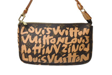 Load image into Gallery viewer, LOUIS VUITTON ルイヴィトン ポシェットアクセソワ―ル アクセサリーポーチ M92193 モノグラム グラフィティ PVC レザー 美品 中古 66418