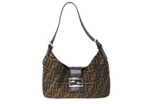 画像をギャラリービューアに読み込む, FENDI フェンディ ワンショルダーバッグ ズッカ柄 マンマバケット キャンバス レザー シルバー金具 ブラウン 美品 中古 66424