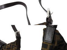画像をギャラリービューアに読み込む, FENDI フェンディ ワンショルダーバッグ ズッカ柄 マンマバケット キャンバス レザー シルバー金具 ブラウン 美品 中古 66424