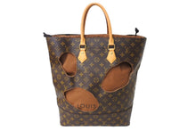 Load image into Gallery viewer, 極美品 LOUIS VUITTON ルイヴィトン ウィズホールズ トートバッグ M40279 コムデギャルソン 川久保玲 2014 ゴールド金具 中古 66431