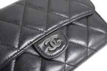 画像をギャラリービューアに読み込む, CHANEL シャネル マトラッセ 二つ折り財布 フラップウォレット 10番台 ココマーク ブラック ラムスキン 良品 中古 66484