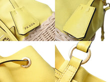 Load image into Gallery viewer, 極美品 PRADA プラダ プラージュウィッカー ハンドバッグ ショルダーバッグ 2WAY 1BE039 トライアングルロゴ イエロー ベージュ 中古 66515