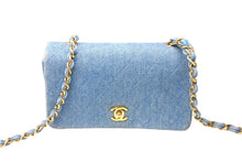 Load image into Gallery viewer, CHANEL シャネル デニム チェーン ミニ ショルダーバッグ ブルー フルフラップ ココマーク ロゴ ゴールド金具 美品 中古 66516