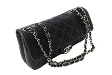Load image into Gallery viewer, CHANEL シャネル マドモアゼル パンチング ショルダーバッグ ココマーク 11番台 ラムスキン ブラック シルバー金具 美品 中古 66522