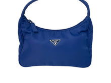 画像をギャラリービューアに読み込む, 極美品 PRADA プラダ ハンドバッグ MV515 ホーボー ミニバッグポーチ 三角ロゴ ナイロン ブルー シルバー金具 中古 66549