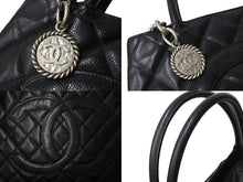 画像をギャラリービューアに読み込む, CHANEL シャネル 復刻トート トートバッグ 10番台 ココマーク カーフスキン キルティング ブラック シルバー金具 美品 中古 66575