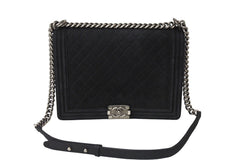 CHANEL Boy Chanel Large Chain Shoulder No. 18 Caviar Skin Antique Black Good Condition Used 66576