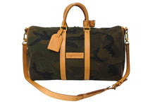 Load image into Gallery viewer, LouisVuitton ルイヴィトン Supreme シュプリーム キーポル バンドリエール45 ボストンバッグ M43466 モノグラムカモ 美品 中古 66600