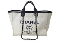 画像をギャラリービューアに読み込む, CHANEL シャネル ドーヴィルGM チェーン トートバッグ ハンドバッグ 25番台 ココマーク ホワイト ネイビー 美品 中古 66604