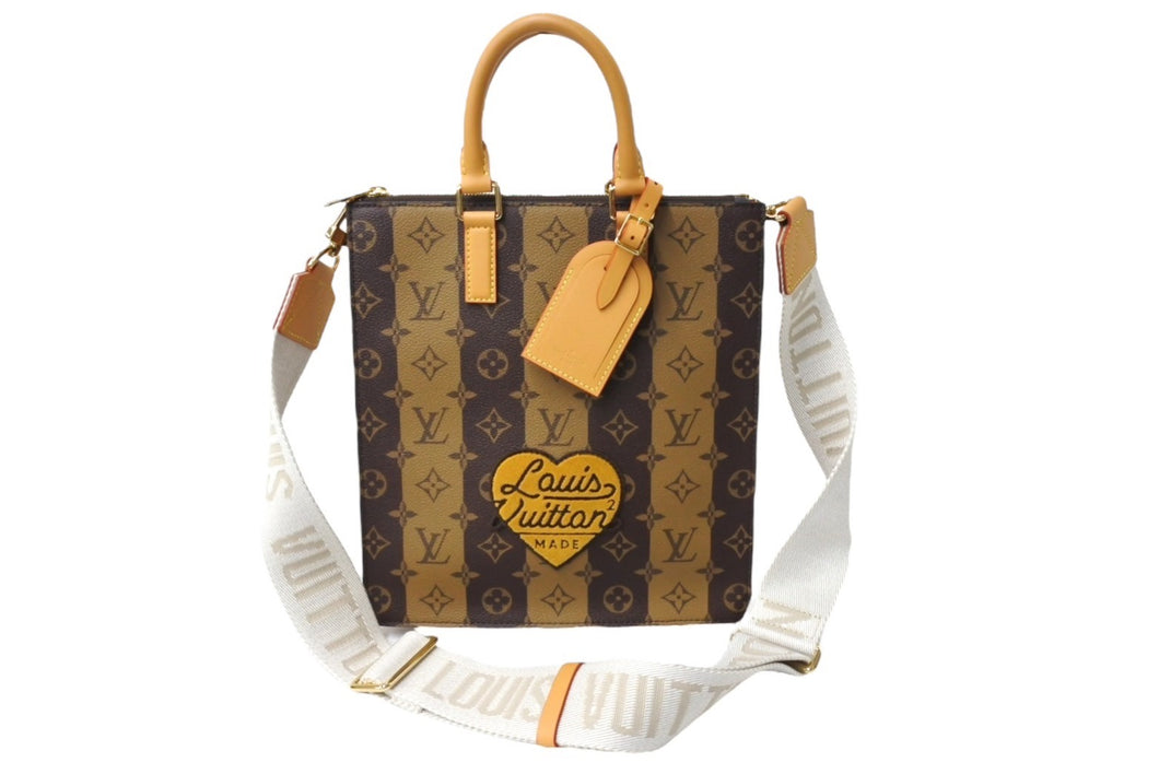 新品同様 LOUIS VUITTON ルイヴィトン サックプラ メッセンジャー トートバッグ NIGO M45969 モノグラムストライプ ブラウン 中古 66626