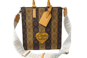 新品同様 LOUIS VUITTON ルイヴィトン サックプラ メッセンジャー トートバッグ NIGO M45969 モノグラムストライプ ブラウン 中古 66626